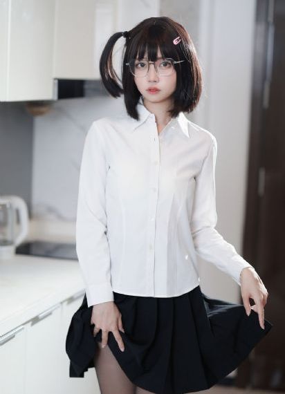 午夜爱爱影院_在线观看
