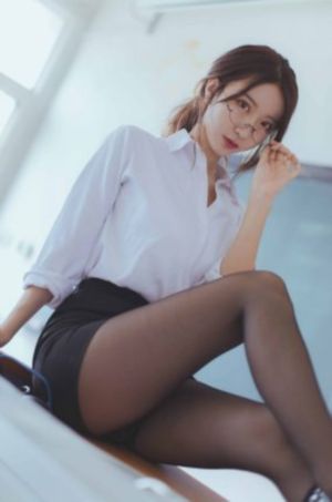 大色皇朝_HD电影免费在线